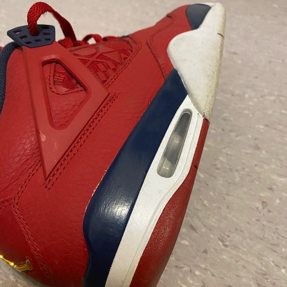 Jordan 4 Retro Fiba - Picture 2 of 8